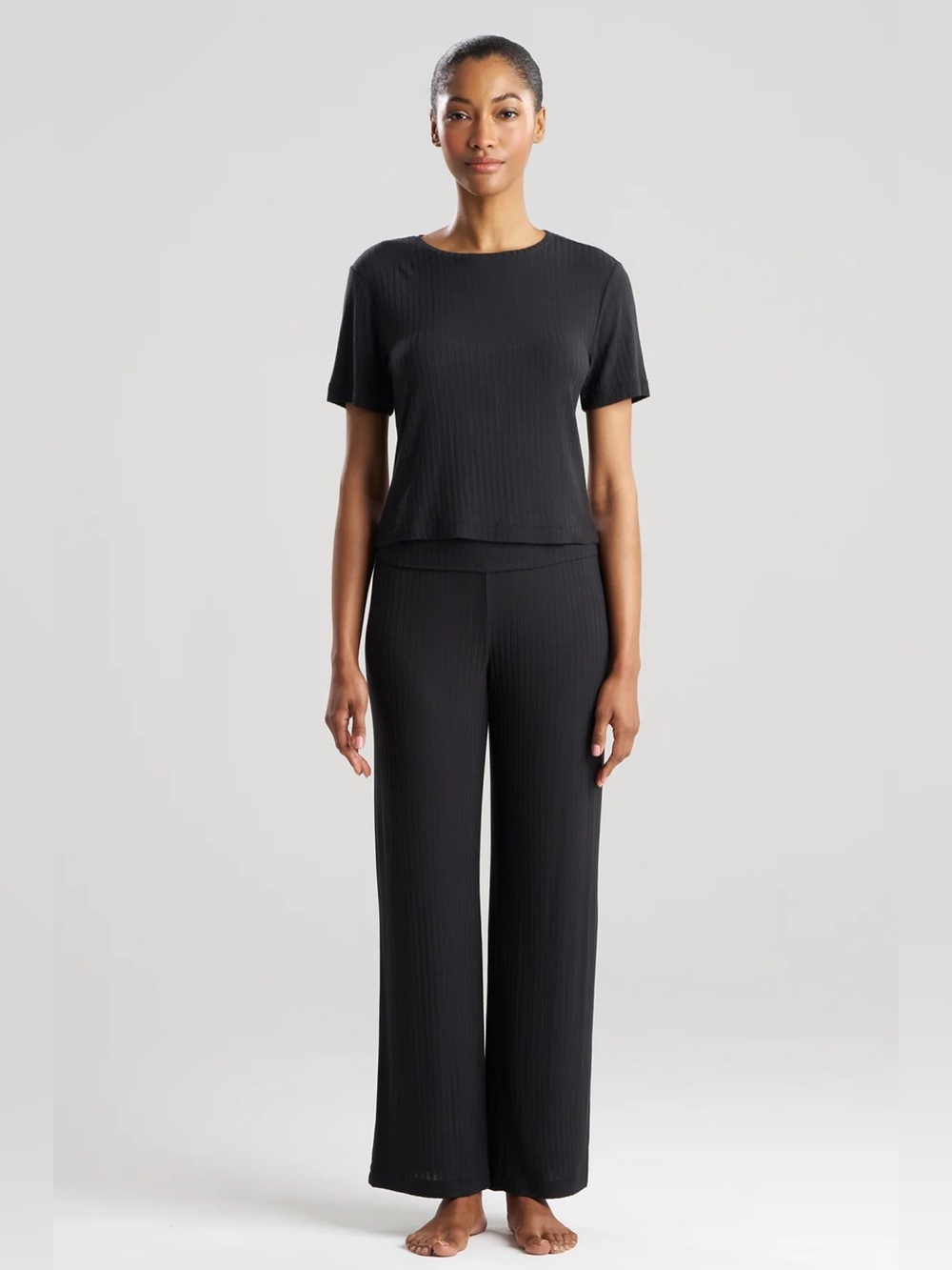 NWT NATORI 

Skye Rib Ease Short Sleeve Top